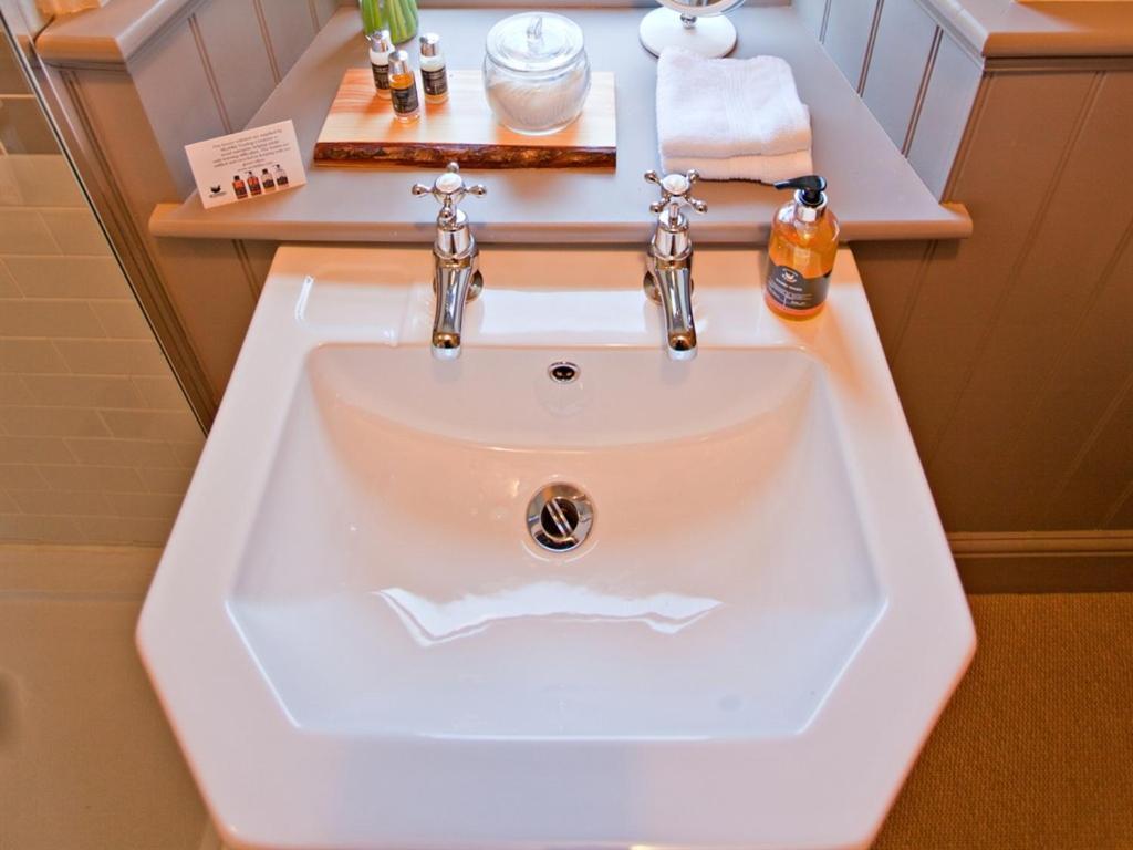 Grove Park Bed & Breakfast Newport  Luaran gambar
